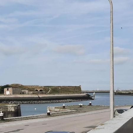 Appartement Vue Mer Calais Exterior foto